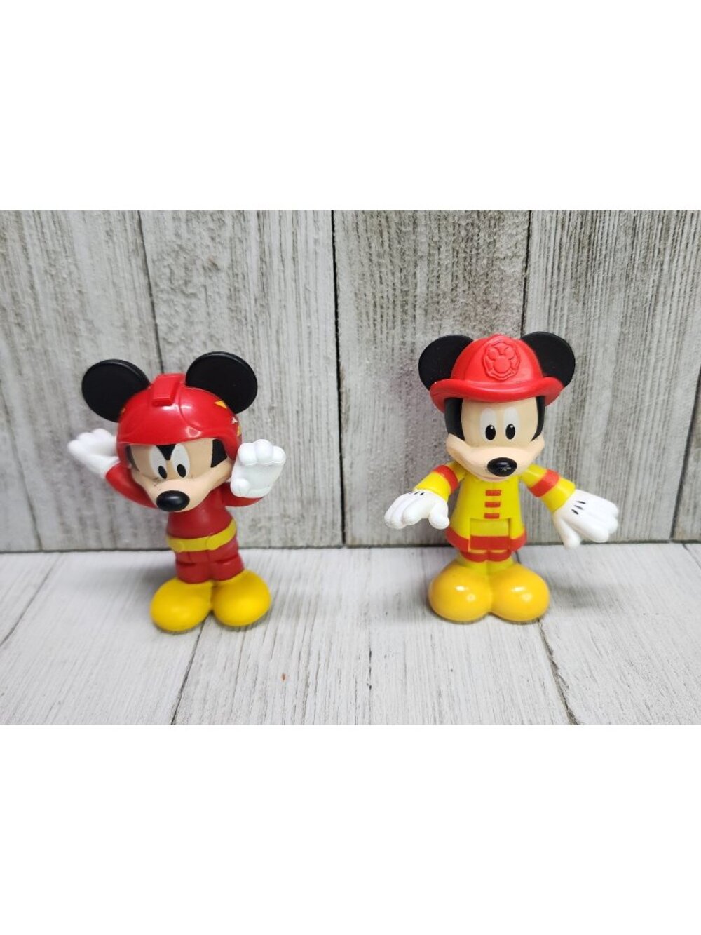 Vtg Disney Jr Mickey Mouse Clubhouse Firefighter & Roadster Racer Action Figures